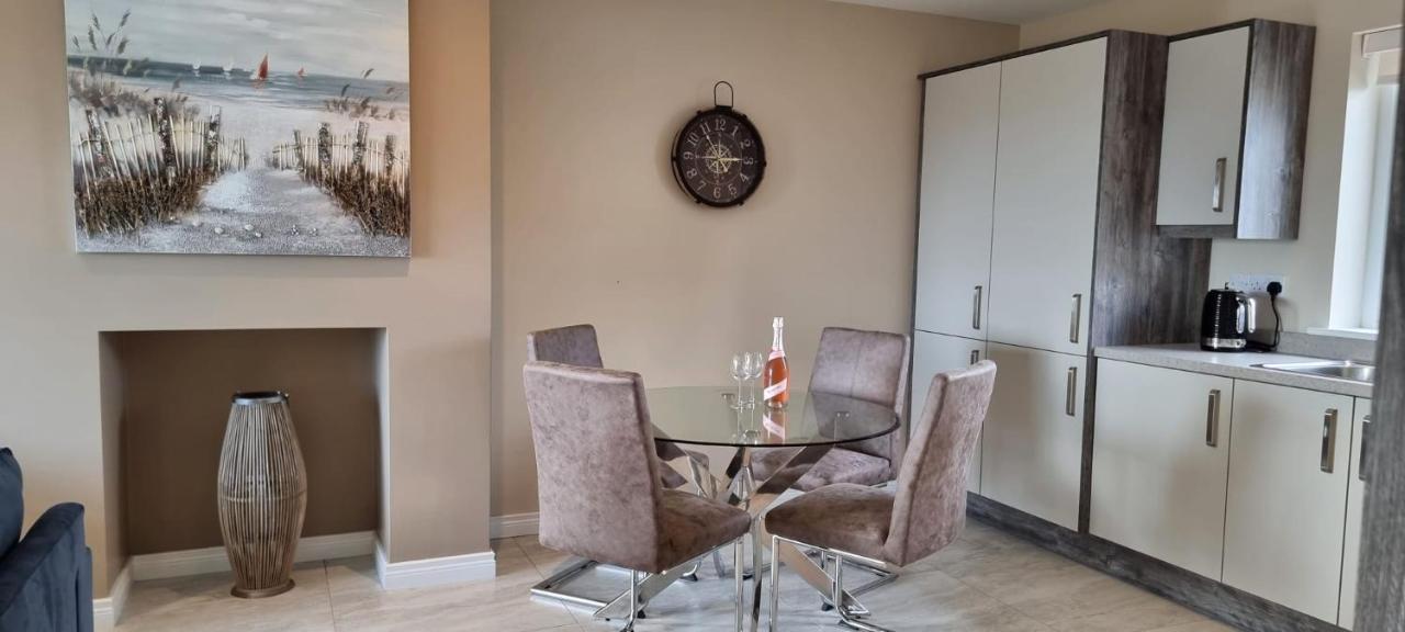 The Quays Apartment Annalong Luaran gambar