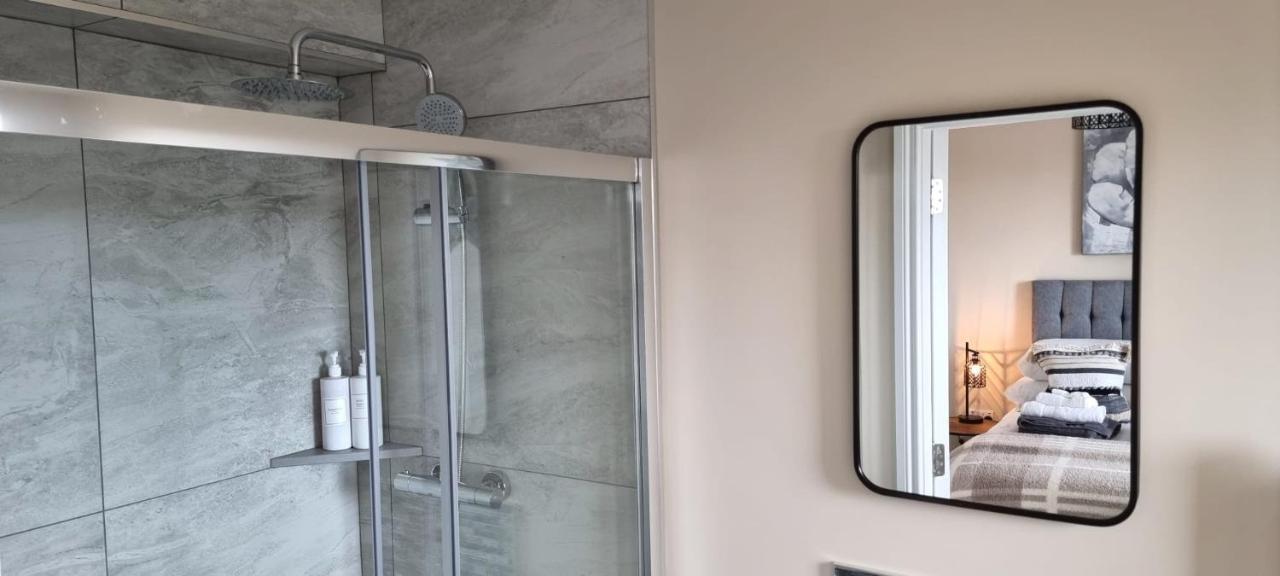 The Quays Apartment Annalong Luaran gambar